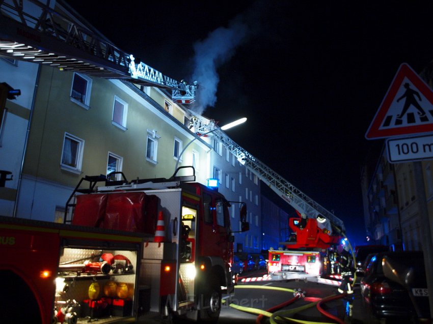 Feuer 2Y Dachwohnung Koeln Buchheim Herlerstr P050.JPG